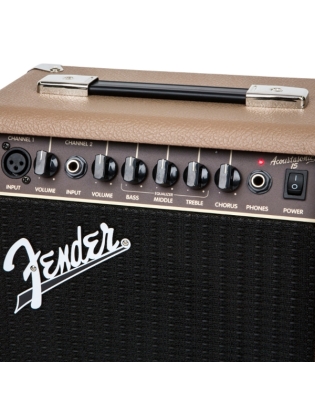 FenderÂ® Acoustasonicâ„¢ 15